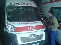 Замена лобового стекла на микроавтобус Peugeot Boxer в Никополе 1