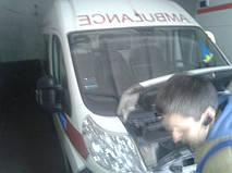 Замена лобового стекла на микроавтобус Peugeot Boxer в Никополе 4