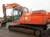 Гусеничный экскаватор Doosan DX225LC-3.