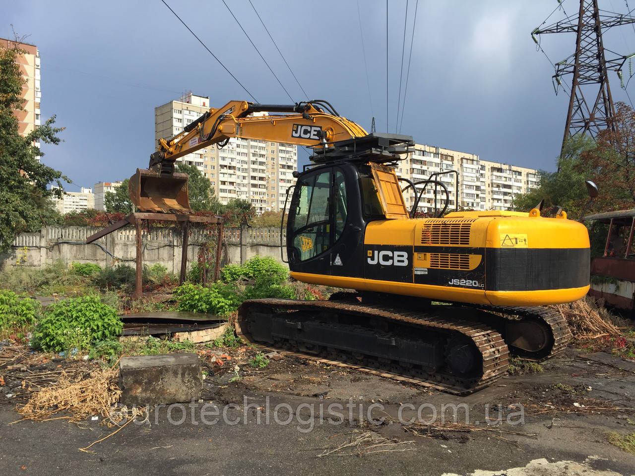 Гусечний екскаватор JCB JS220 LC.