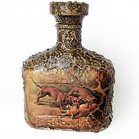 Сувенирная бутылка Норная охота: такса против лисы Подарок мужчине охотнику на день рождения