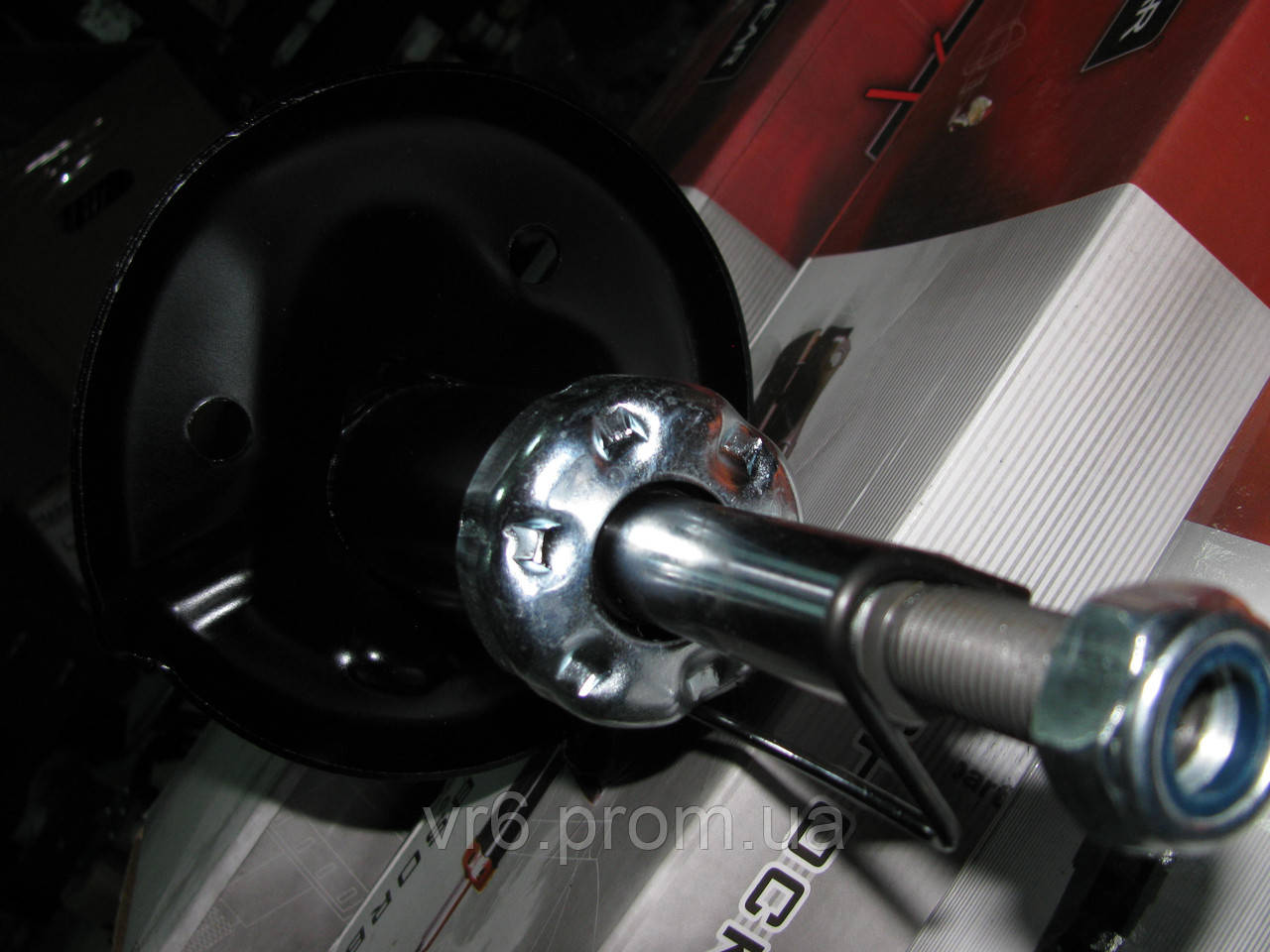 Амортизатор передний Skoda Octavia Tour 1J0413031AM - фото 4 - id-p59168526