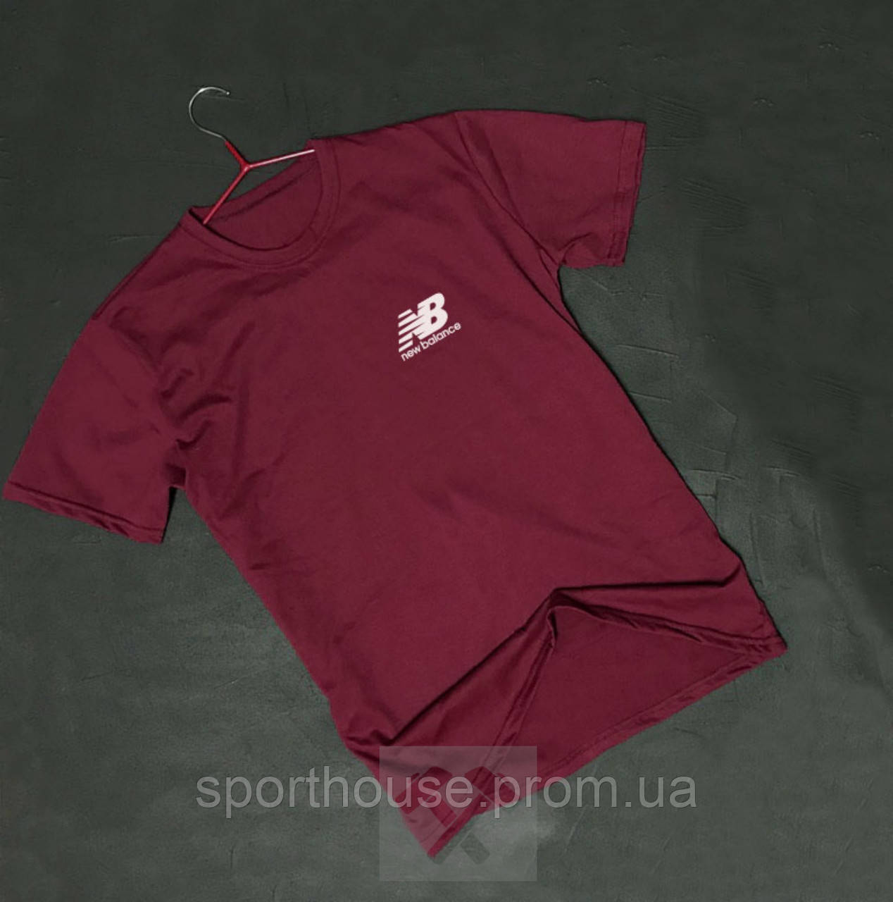 Чоловіча футболка New Balance, чоловіча футболка Нью Баланс, спортивна, брендовий, червона, S