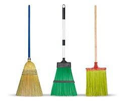 Інвентар для прибирання території