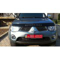 Дефлектор капоту, мухобойка Mitsubishi L200 2007->/Pajero Sport з 2008 р. в VIP