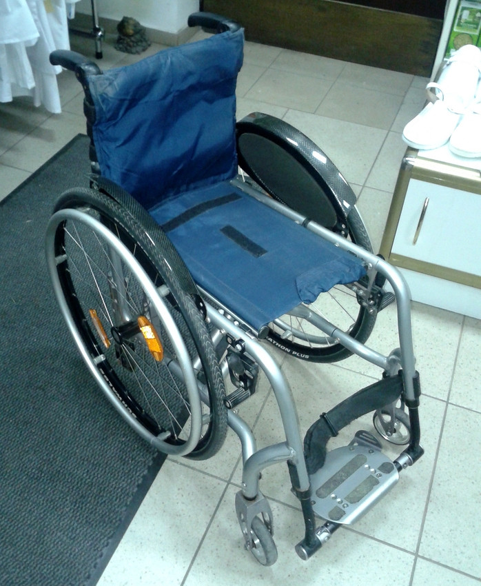 Інвалідний візок активного типу Sunrise Medical Sopur Easy Max 36cm