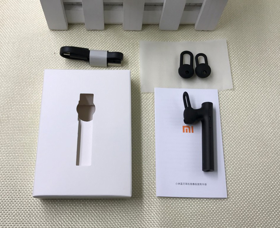 Гарнитура Xiaomi Mi Bluetooth Headset Youth Edition (черные) - фото 3 - id-p740092967