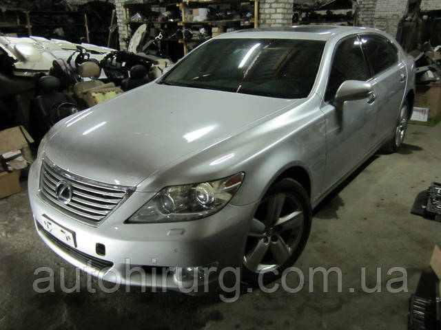 Розбирання Lexus LS460 на запчастини