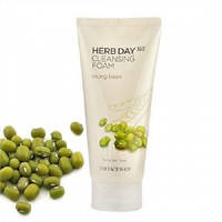 Пенка для умывания с бобами мунг The Face Shop Herb Day 365 Cleansing Foam Mung Bean