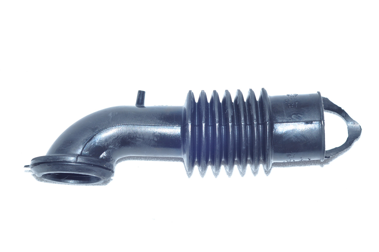 Патрубок пральної машини Indesit, Ariston C00066183 порошкоприймача до бака