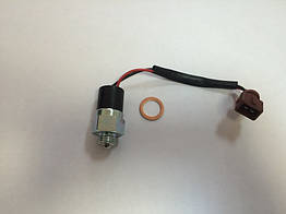 Датчик-сигналізатор включення КОМ ISUZU, Mitsubishi, HYUNDAI Bezares Іспанія (механич привід вкл.)