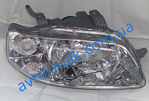 Фара передня Chevrolet Aveo '04-05 Т200 права (DEPO) механічна/під електрокоректор
