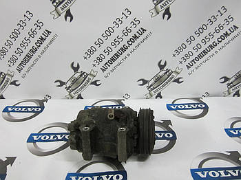 Компресор кондиціонера Volvo xc90 (8708581)
