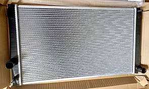 Радіатор Toyota Rav4 радіатор Тойота Рав4
