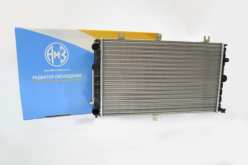 Радіатор охолодження на ВАЗ 2170 (алюмінієвий)