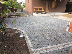 Гранітна колота бруківка 6/8