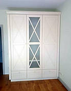 Шафа 3 Д з масиву дерева для спальні / передпокою / коридору Кантрі , колір на вибір РКБ-Меблі