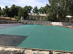 Зеленое покрытие смонтировано на 80%