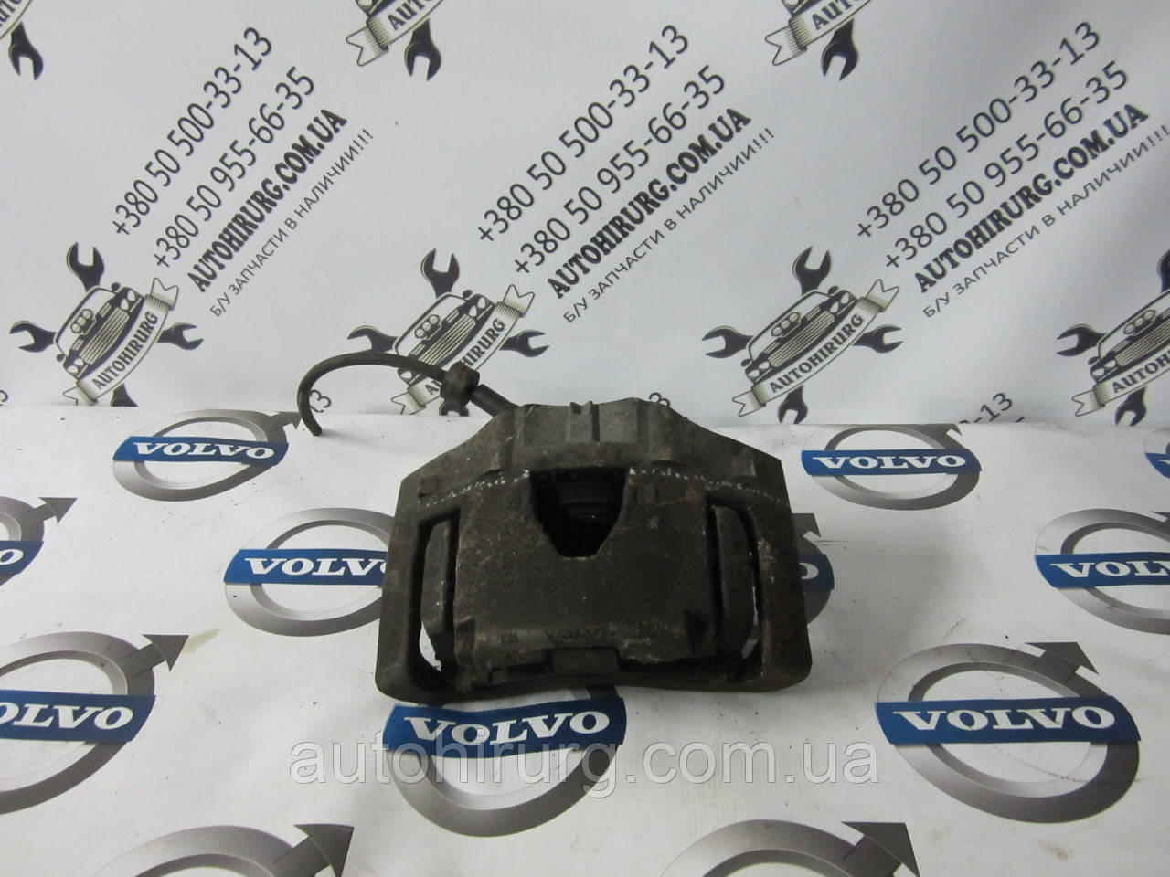 Суппорт передній правий Volvo xc90 (30657307)