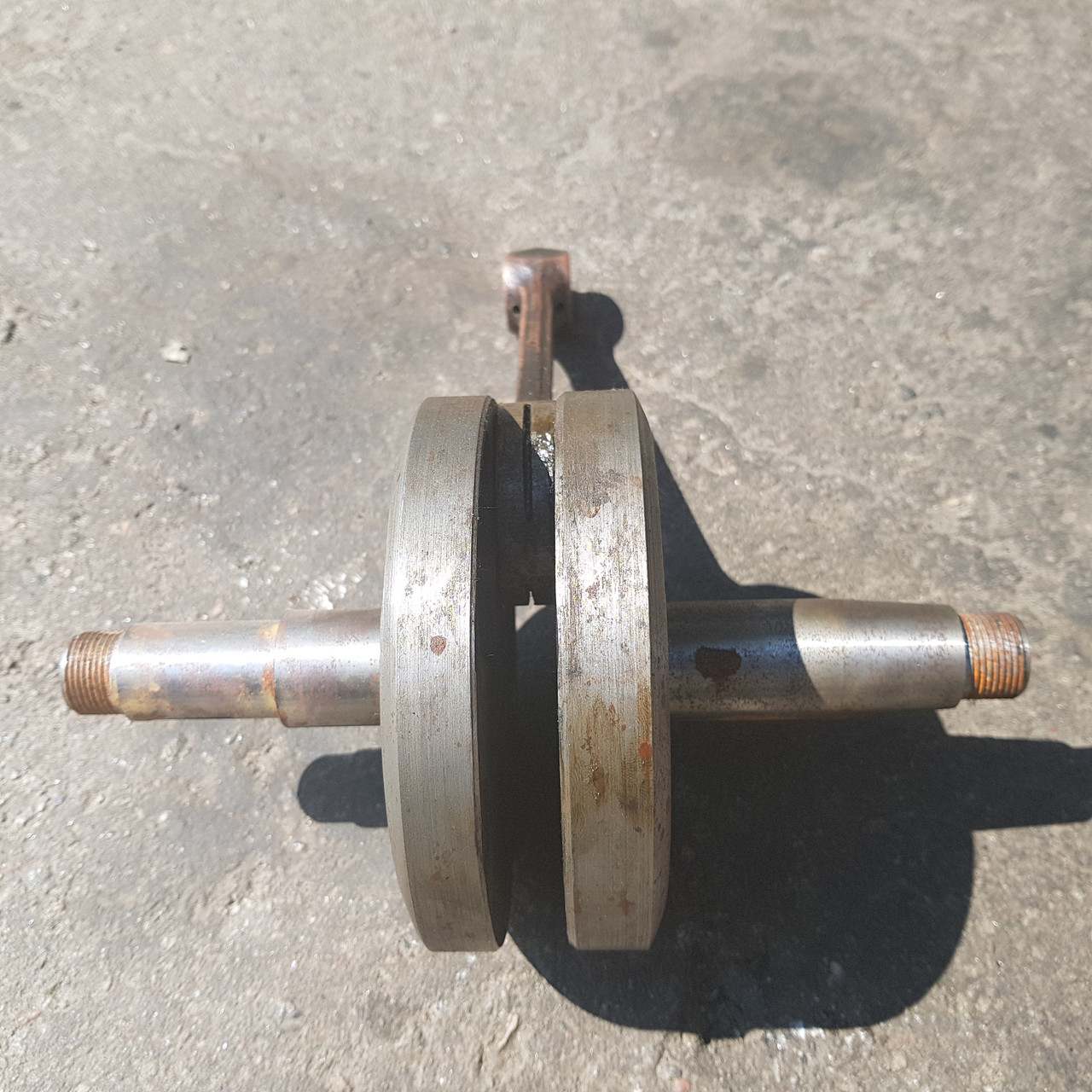 Колінвал пускового двигуна ПД-10, П-350 (Д24-С20-Б СБ), фото 1