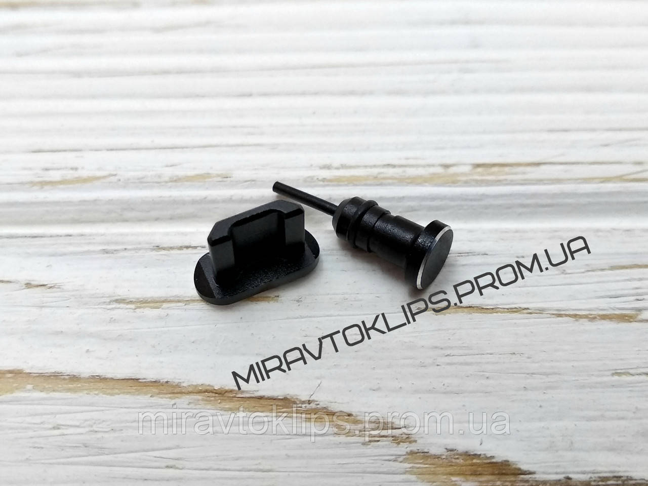 Комплект заглушек в разъем для наушников 3,5 мм и micro USB для смартфона  Android, черный, black (ID#742877341), цена: 95 ?, купить на Prom.ua