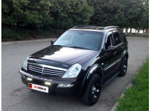 Дефлектор капоту, мухобойка SSANG YONG REXTON III З 2012 Р. В. VIP