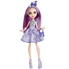Лялька Евер Афтер Хай Дачес Свон День народження Ever After High Duchess Swan DHM06