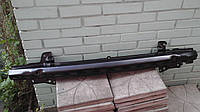 Усилитель переднего бампера для volkswagen bora (фольксваген бора) 1999-2005. (Fps)