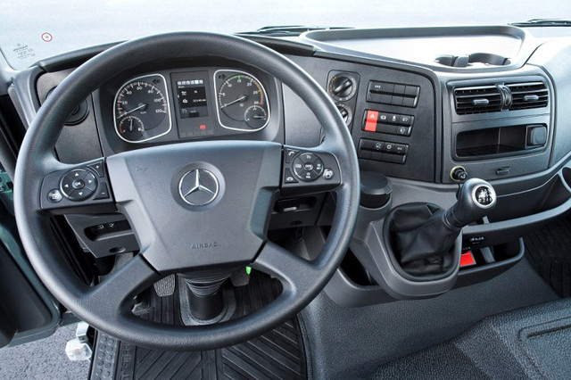       Mercedes-Benz Atego 1995- Stingray         AvtoRed                -