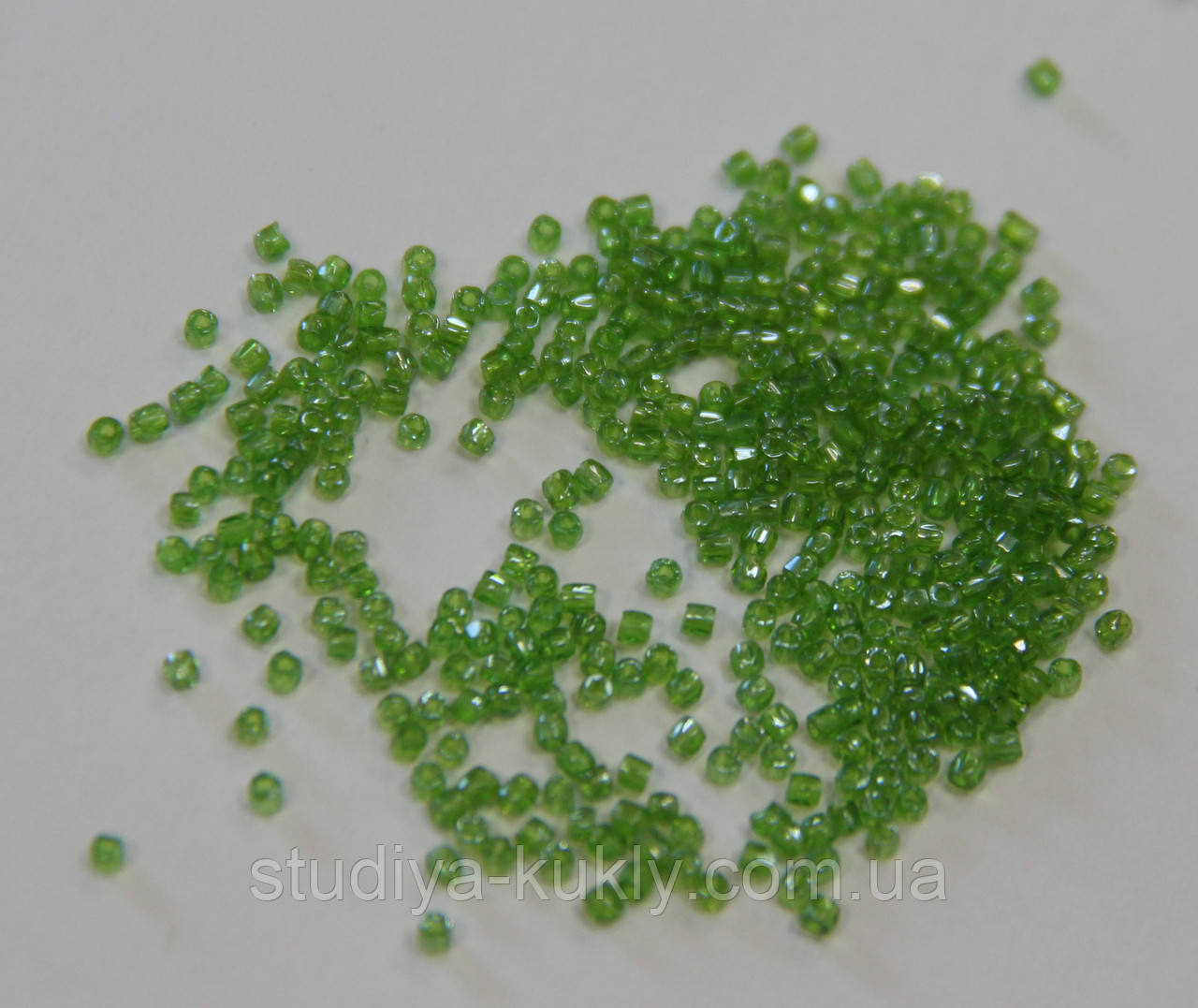 Бісер чеський, мікро. Пресциоза. №15 Колір салатовий, прозорий. Шарлотта. арт 38234. Упаковка 10 грам., фото 1