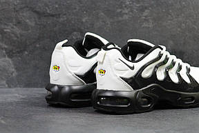 Чоловічі кросівки Nike Air Vapormax Plus,білі з чорним 43, фото 3