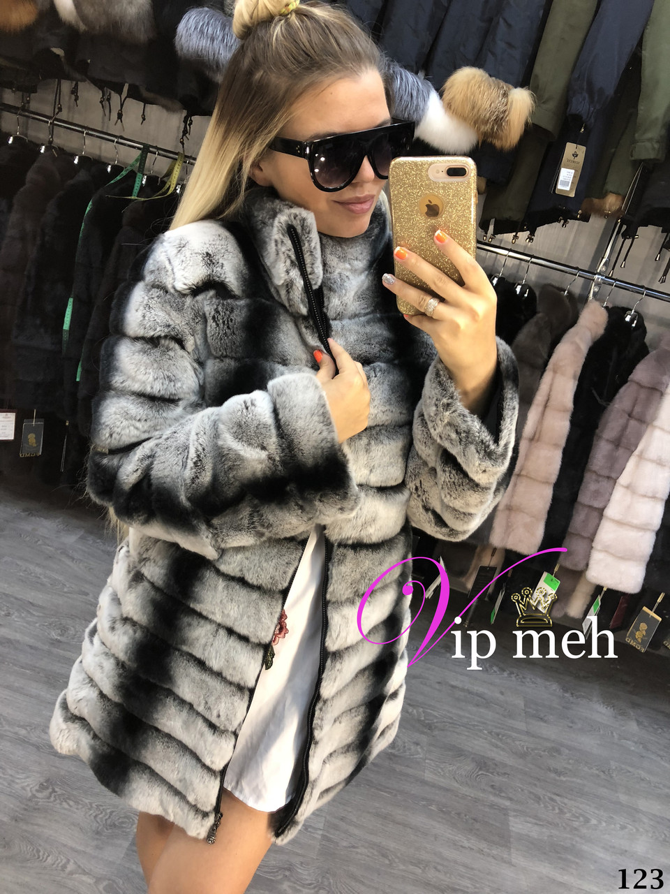 Шуба з натурального хутра шиншили