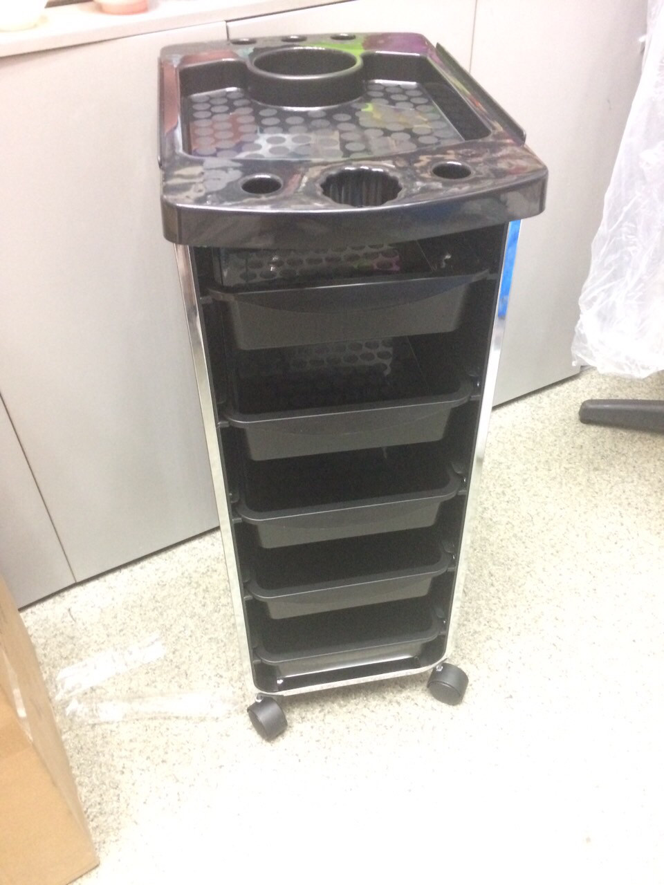 Візок для парикмахера на 5 поличок (чорний) Q21, фото 1