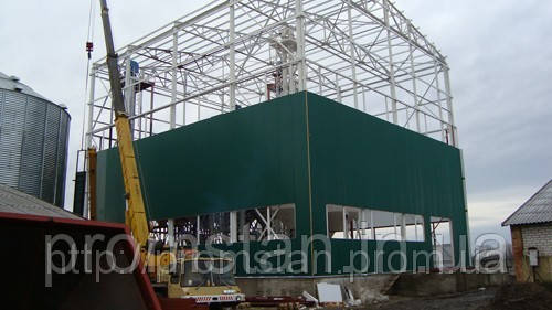 Монтаж сендвіч-панелей