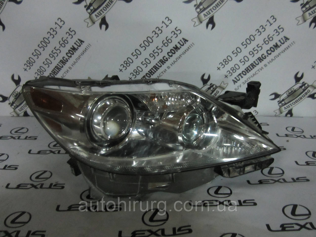 Права фара Lexus LS460