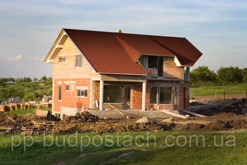 Будинок, складений з них