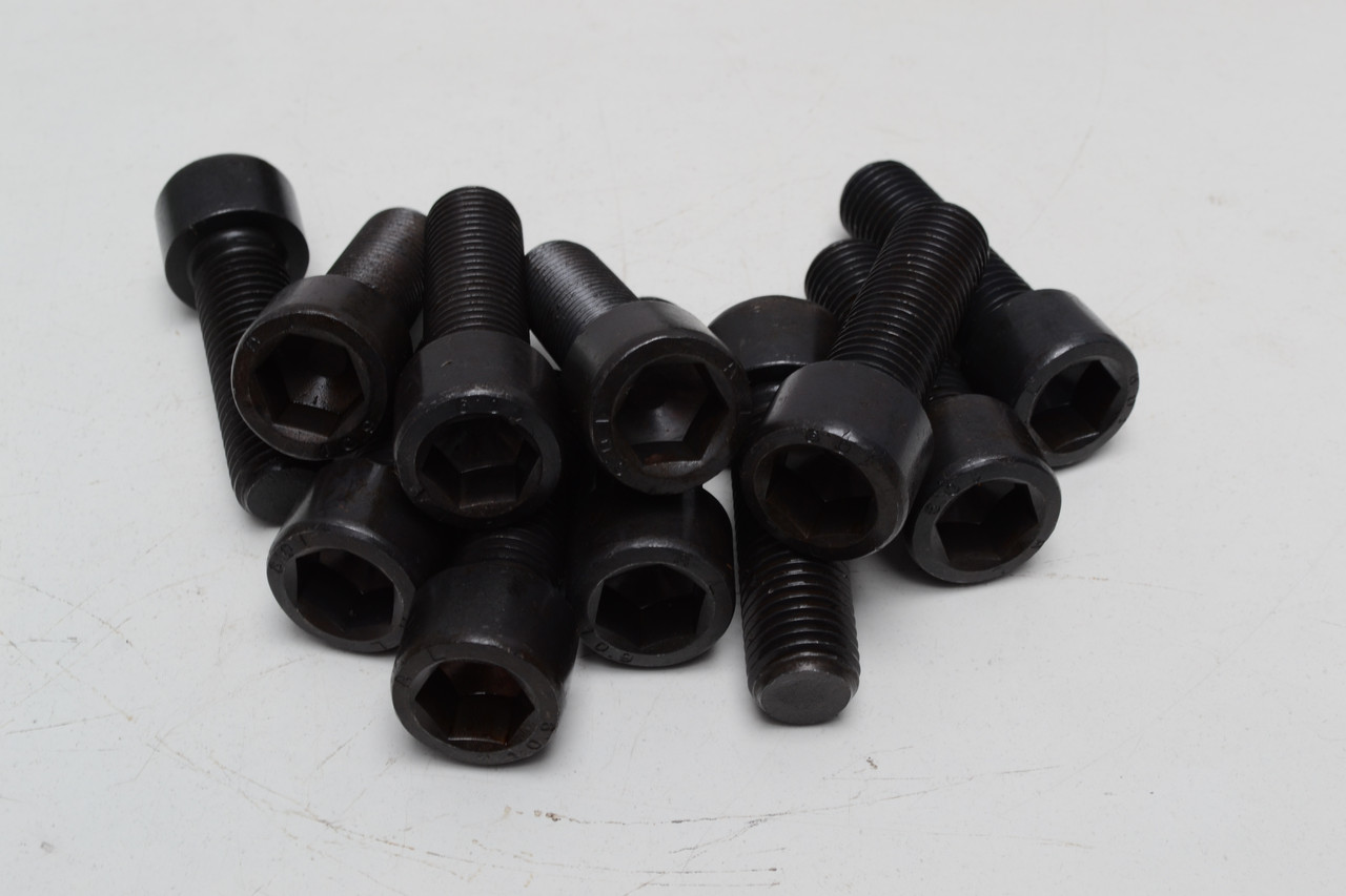 Винт М20 DIN 912 с внутренним шестигранником, ГОСТ 11738-84, класс ...