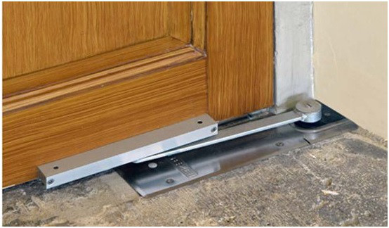 Підлогові доводчики