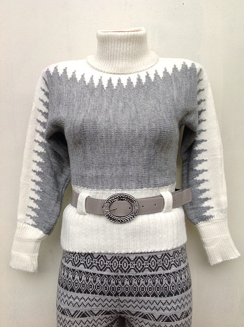 Ангоровий в'язаний светр для дівчаток НОРЕ