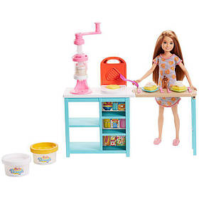 Ігровий набір Лялька Барбі Сніданок зі Стейсі — Barbie Breakfast Playset with Stacie FRH74