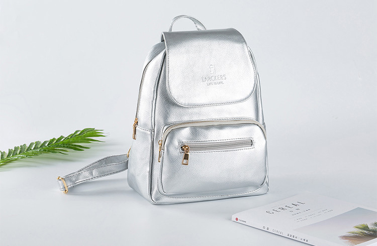 Модний рюкзак міський жіночий з екошкіри Larckers (срібло), фото 1