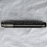 Вал проміжний КПП ЮМЗ (права різьба) 40-1701048, фото 3