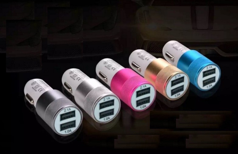USB прикурювач RS-5 від 12V 2,1 A на 2 виходи без упаковки