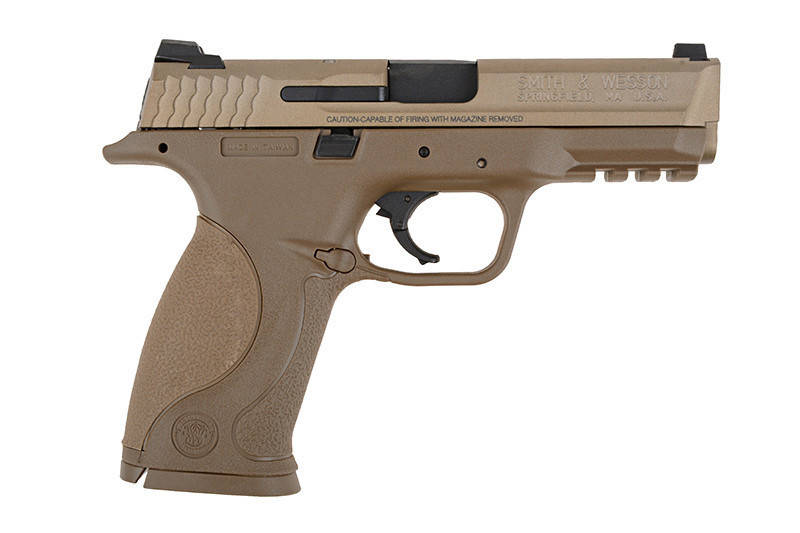 Страйкбольный пистолет Smith & Wesson M&P 9 [CyberGun] (для