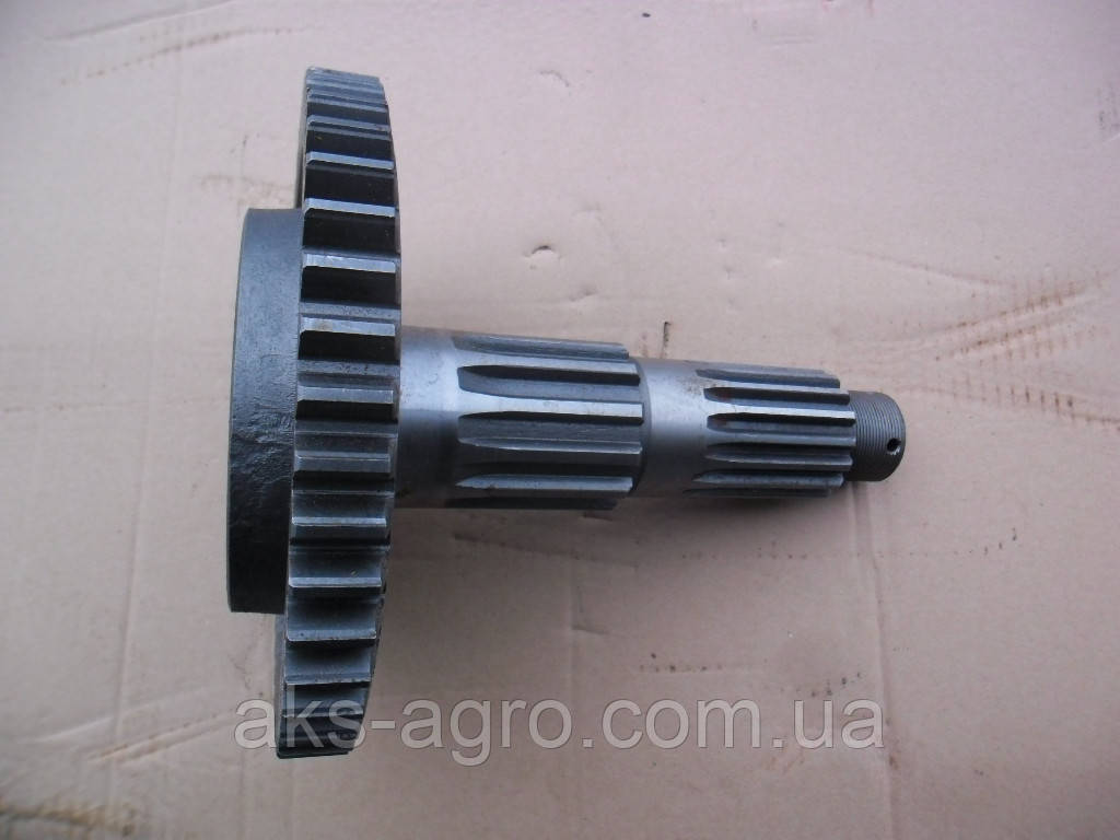 Вал вторинний МТЗ 50-1701252