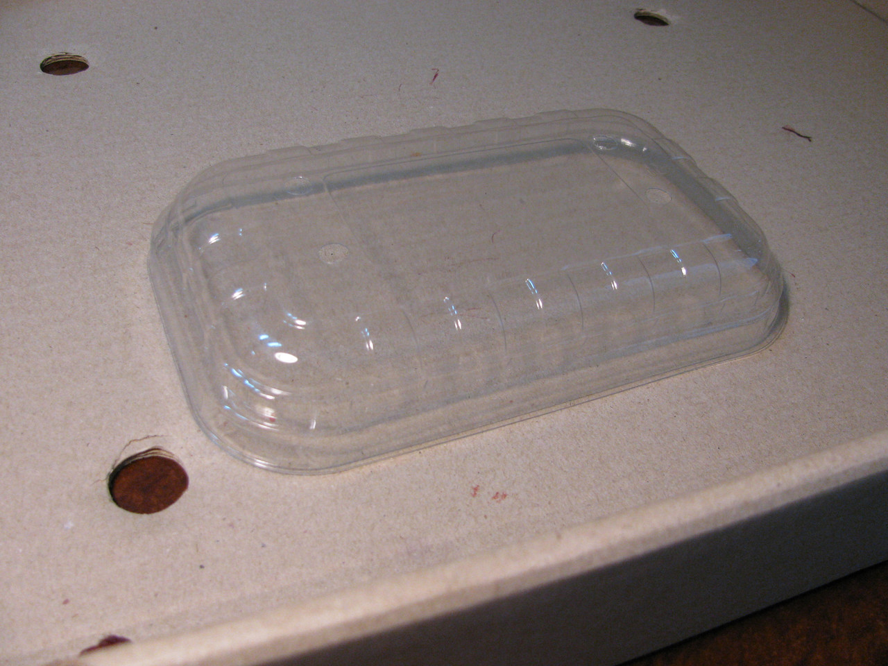 Пластиковий контейнер для ягід на 500 г. ягоди - фото 3 - id-p755810707