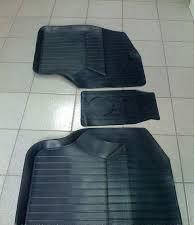 Килимки кабіни гумові Газель, Соболь (комплект 3 частини) (виробництво Україна)