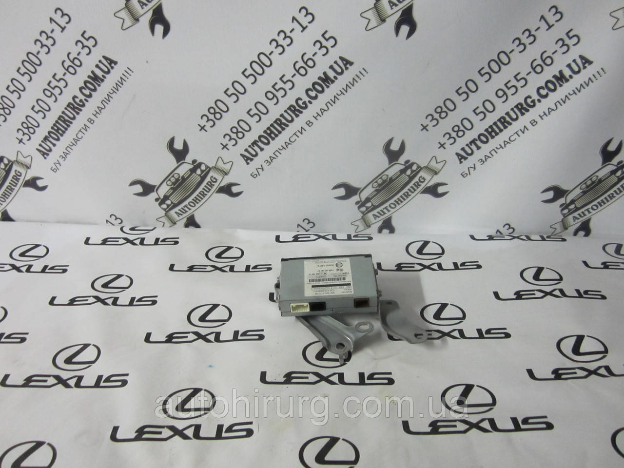 Мультимедійний інтерфейсний модуль Lexus LS460 (861A0-50010)