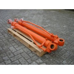 Гідроциліндр рукоятки для техніки Hitachi Zaxis190W-3 - 4645302 Hidrotip