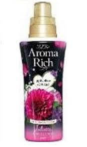 Кондиціонер із багатим ароматом натуральних олій "Soflan Aroma Rich Juliette" 550 мл (263098), фото 1